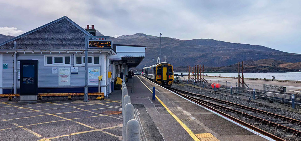 BW'S Taxi offer a comprehensive transfer service from airports train stations bus stations and ferry terminals including Armadale ferry 