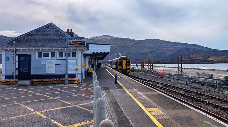 BW'S Taxi offer a comprehensive transfer service from airports train stations bus stations and ferry terminals including Armadale ferry 