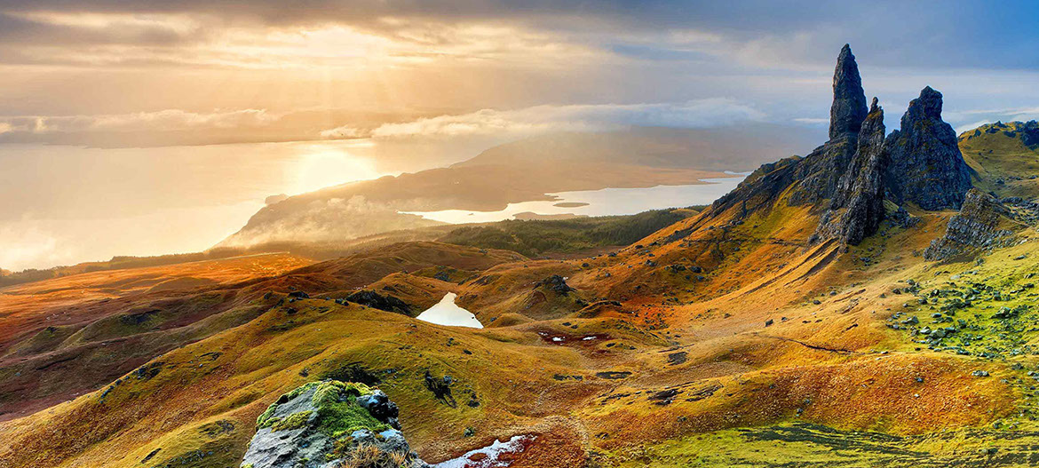 Our Portree taxi company are delighted to offer tours of the Isle of Skye including the Old Man of Storr